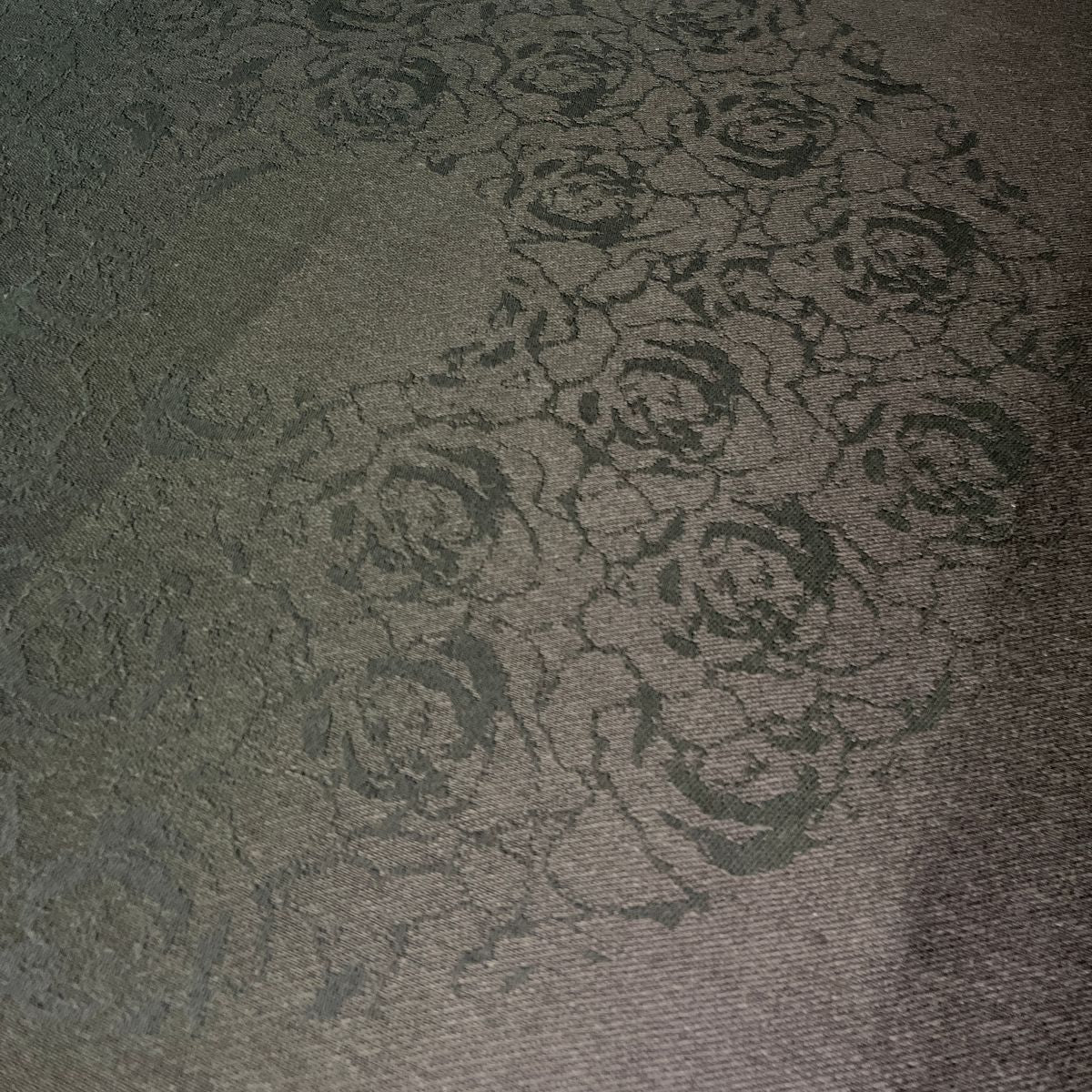 Rosekrans Sort 150x150cm